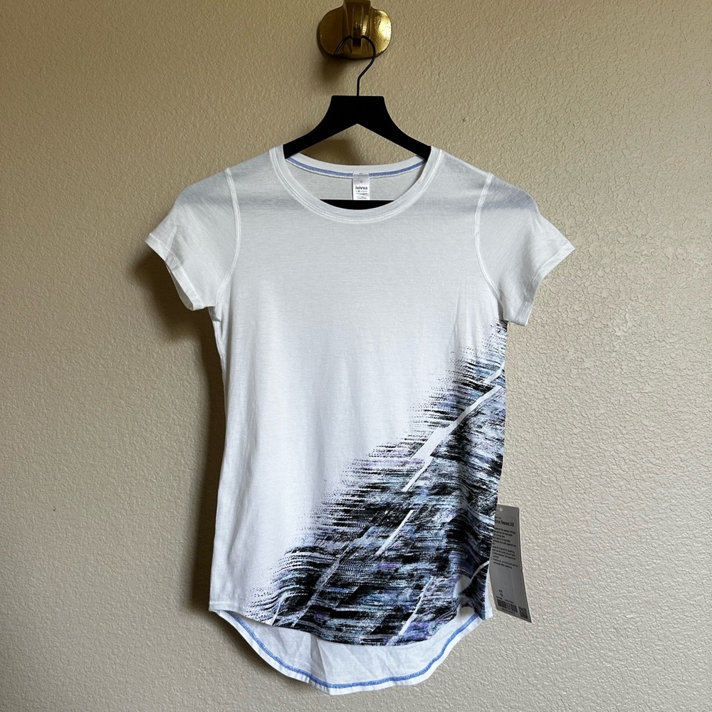 Ivivva White Tee with Black Abstract Design